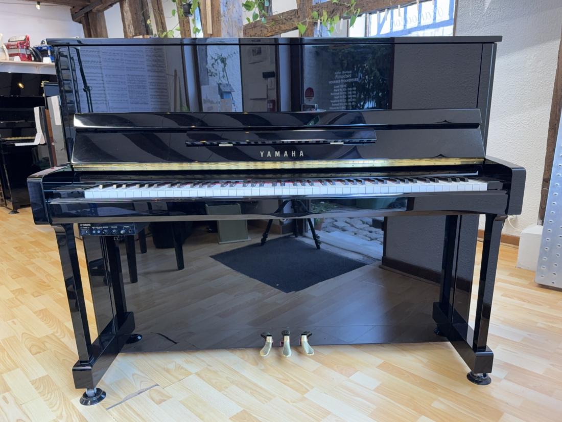 YAMAHA B3 Silent