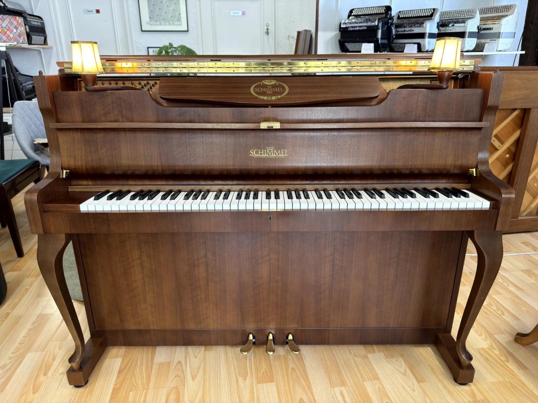 Schimmel Chippendale